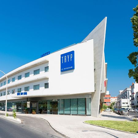 Tryp By Wyndham Leiria Hotel Ngoại thất bức ảnh