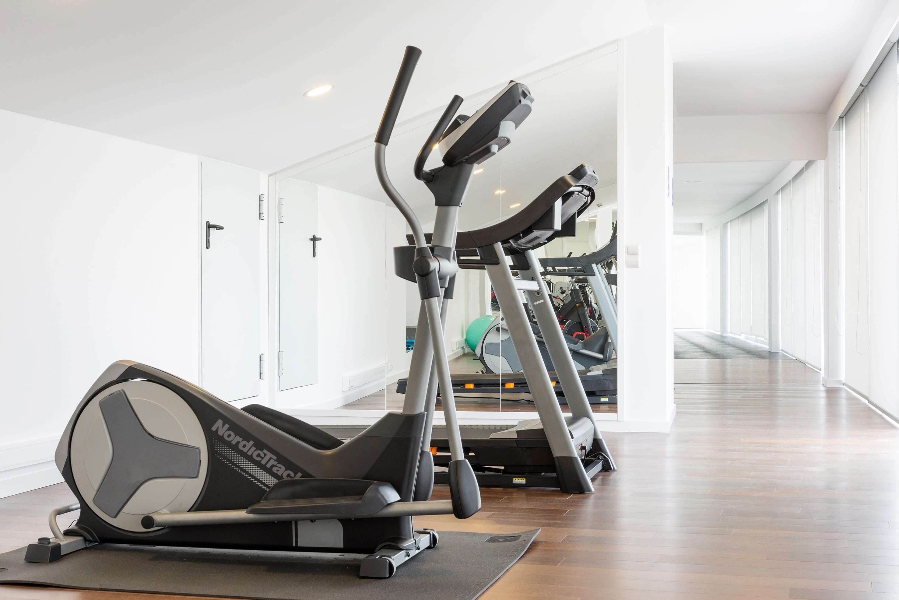 Tryp By Wyndham Leiria Hotel Ngoại thất bức ảnh