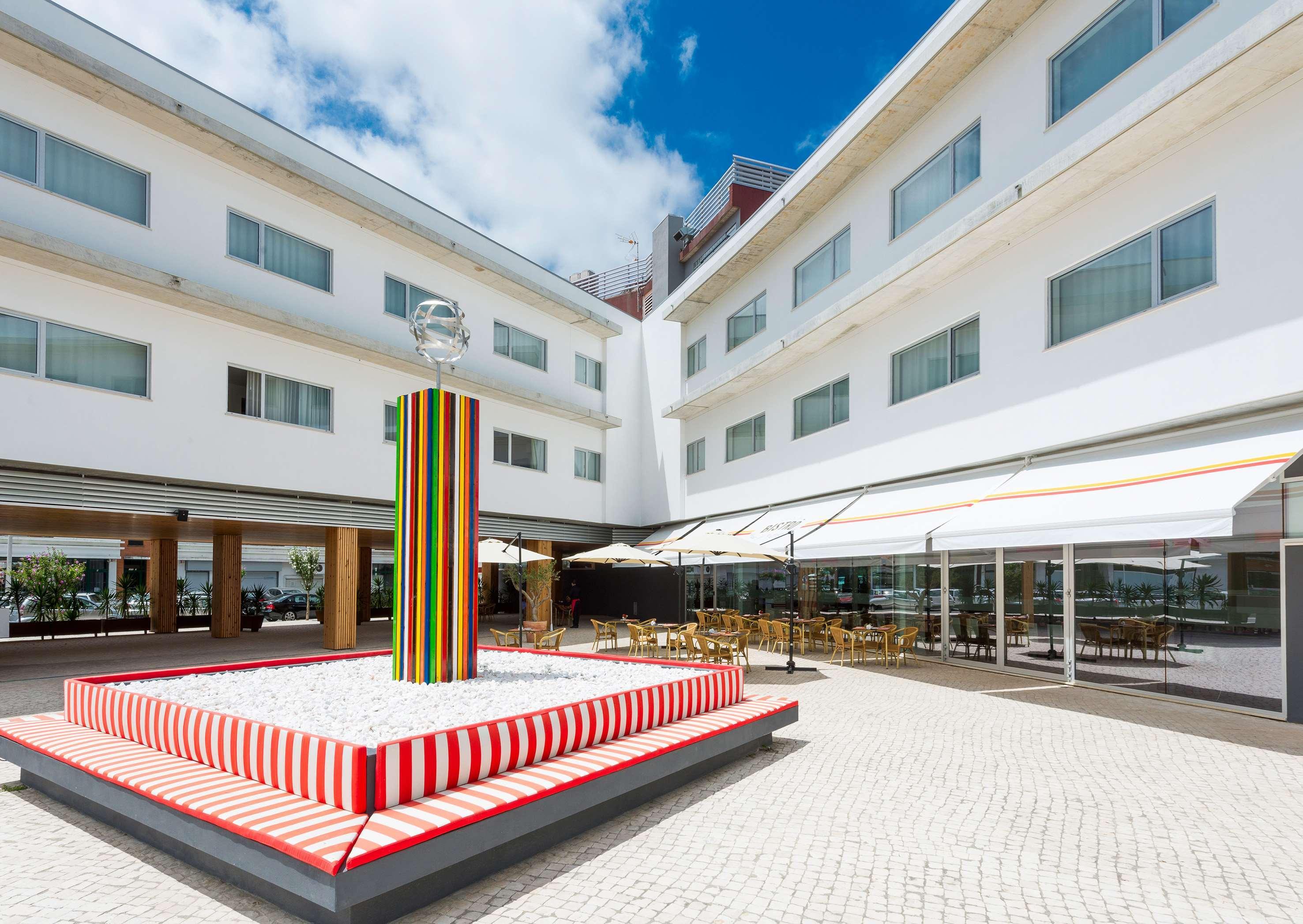 Tryp By Wyndham Leiria Hotel Ngoại thất bức ảnh